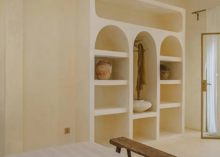Stella: 2br Vibrant Mediterranean Oasis Canggu (Bali)