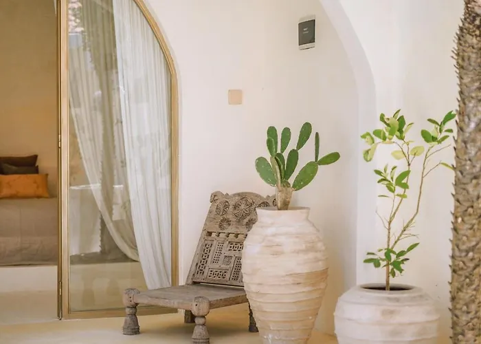 Stella: 2br Vibrant Mediterranean Oasis Villa Canggu (Bali)