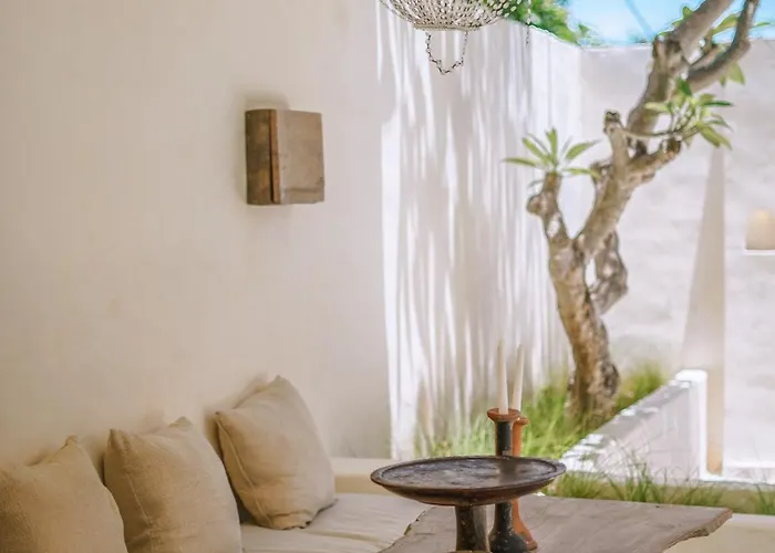 Villa Stella: 2br Vibrant Mediterranean Oasis Canggu (Bali)
