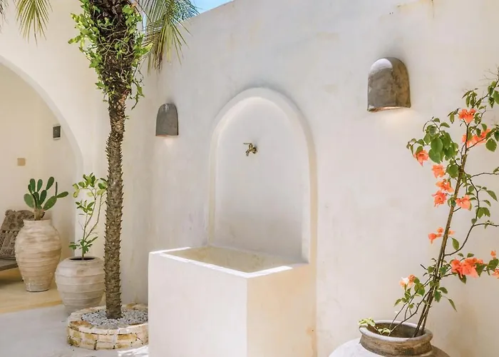 Villa Stella: 2br Vibrant Mediterranean Oasis