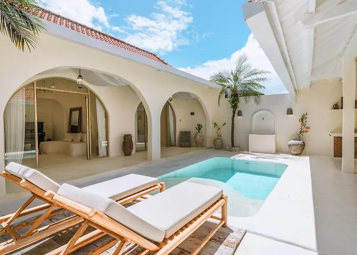 Villa Stella: 2br Vibrant Mediterranean Oasis Canggu (Bali)
