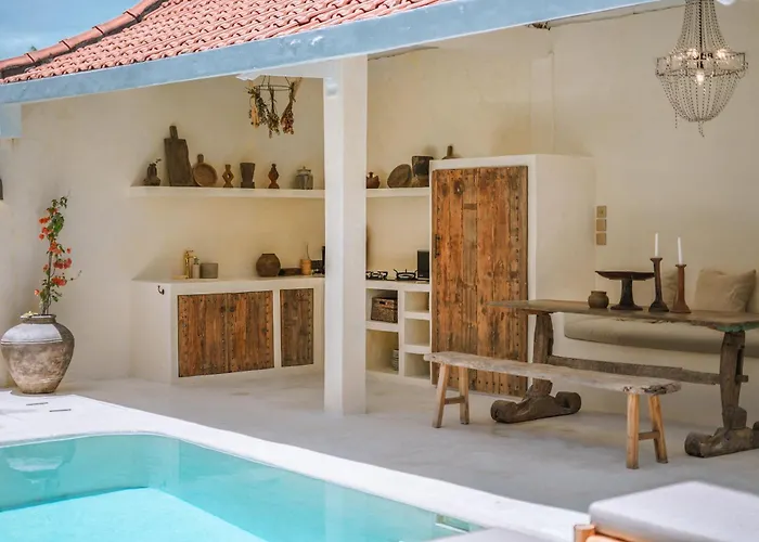 Stella: 2br Vibrant Mediterranean Oasis Villa *